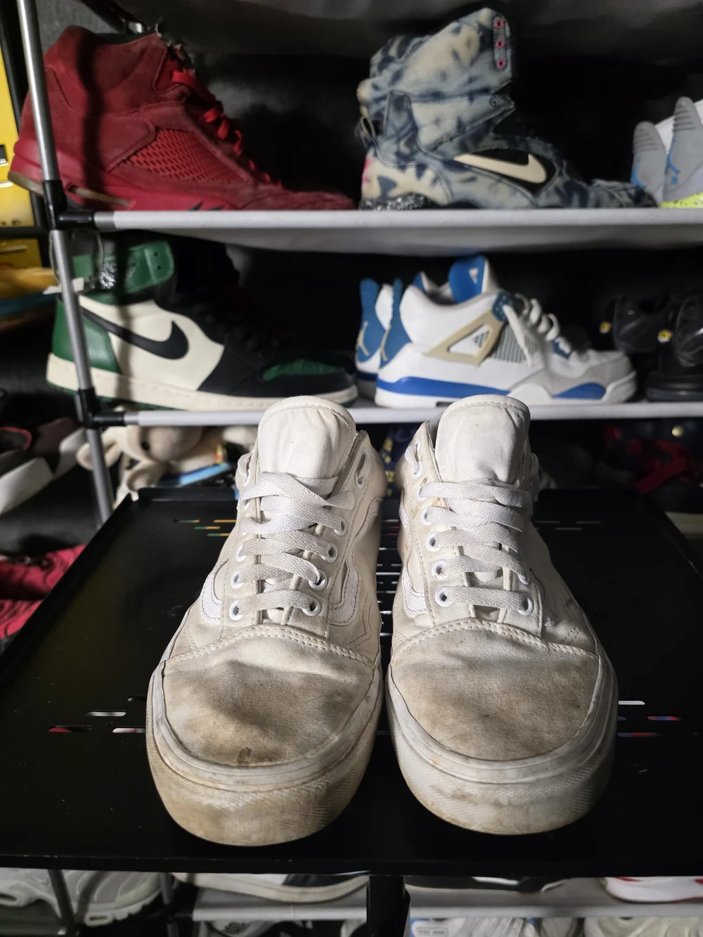 🔥 Well Worn! Vans Men's Size 9 Low-Top Old Skool Sneakers